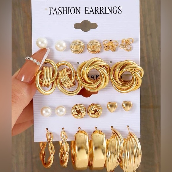 GOLD FASHION 11pcs. FAUX PEARL DECOR EARRINGS SET - Picture 2 of 5